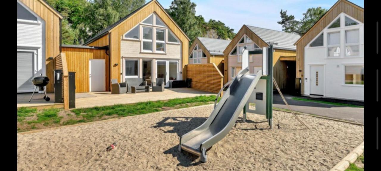 Hytte Med 4 Soverom Kristiansand Exteriör bild